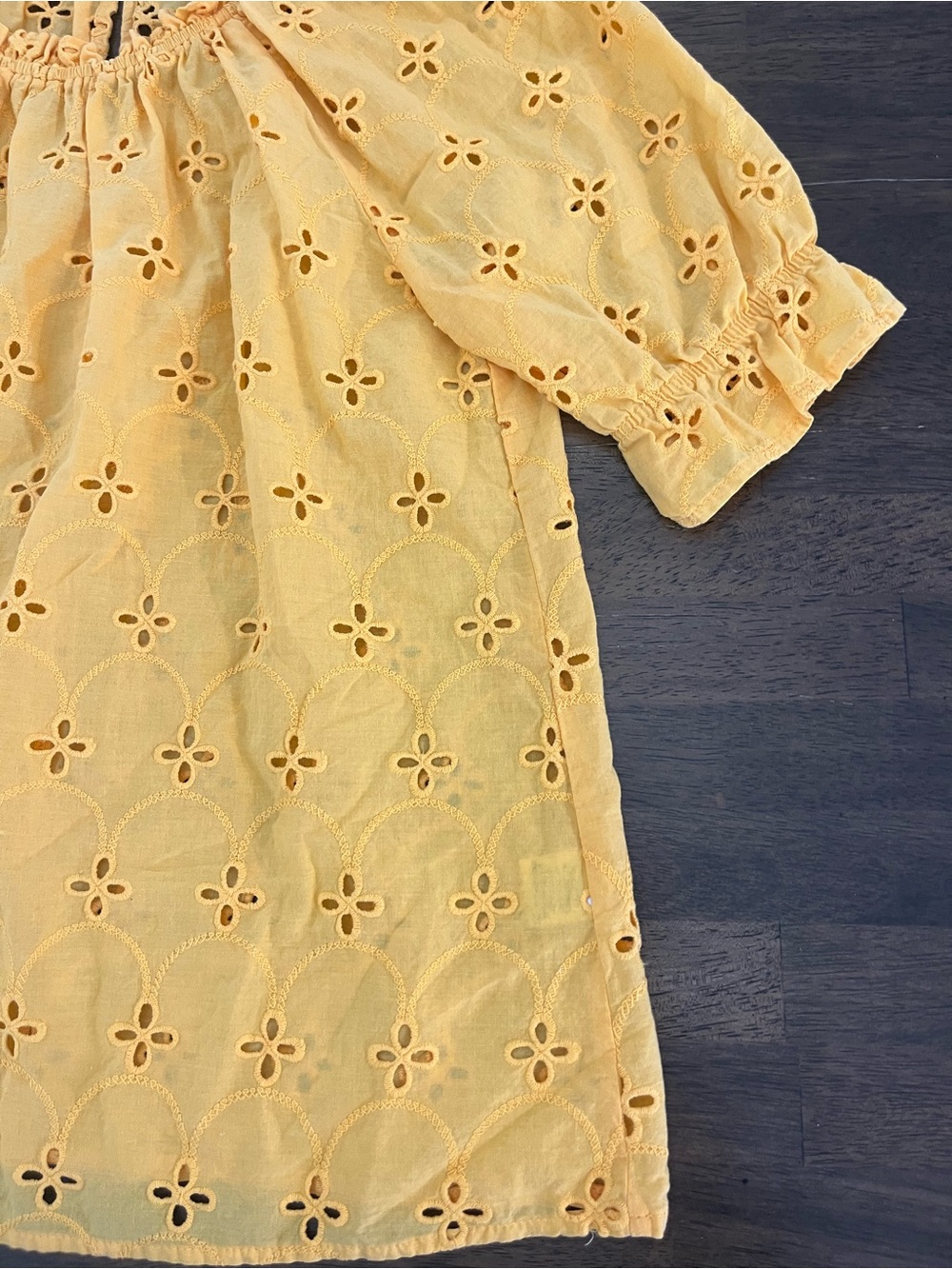 Cure Yellow Eyelet Ruffle-Neck Casual Top 100% Cotton Summer Spring Size Small - Picture 5 of 6